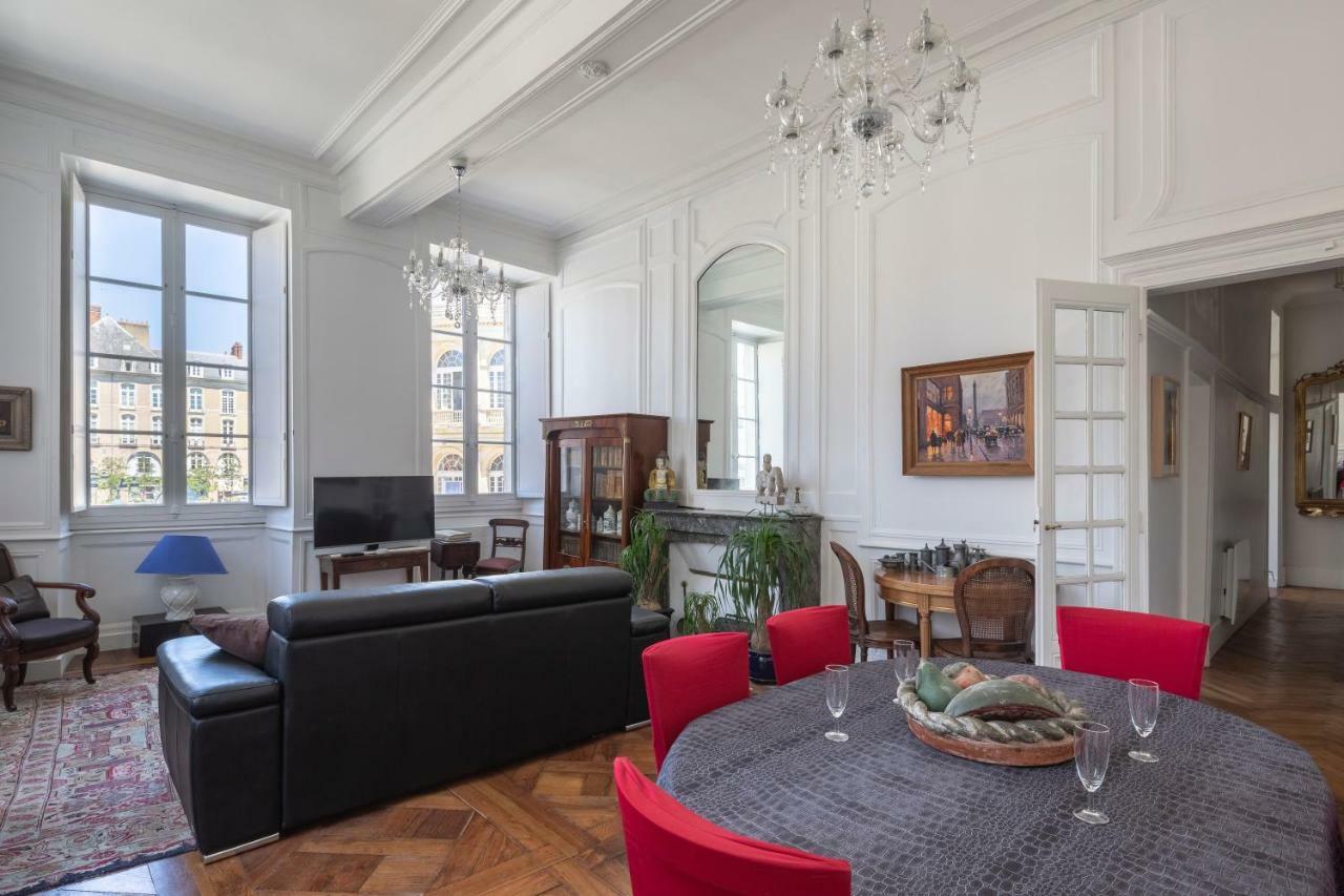 Les Suites De Philippe By Cocoonr Rennes Exterior foto